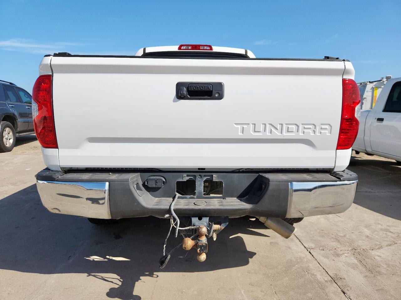 2015 Toyota Tundra Crewmax Limited VIN: 5TFFY5F16FX185249 Lot: 64613455