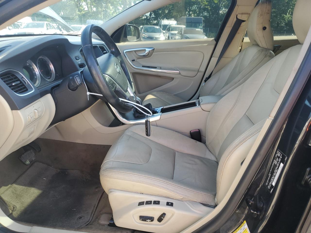 2013 Volvo S60 T5 VIN: YV1612FS6D2206326 Lot: 62570385