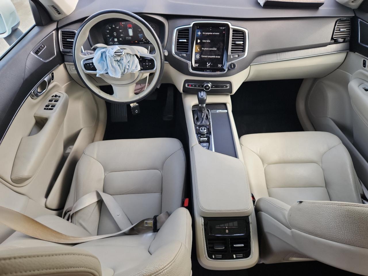 2020 Volvo Xc90 T5 Momentum VIN: YV4102CK0L1552915 Lot: 64133715