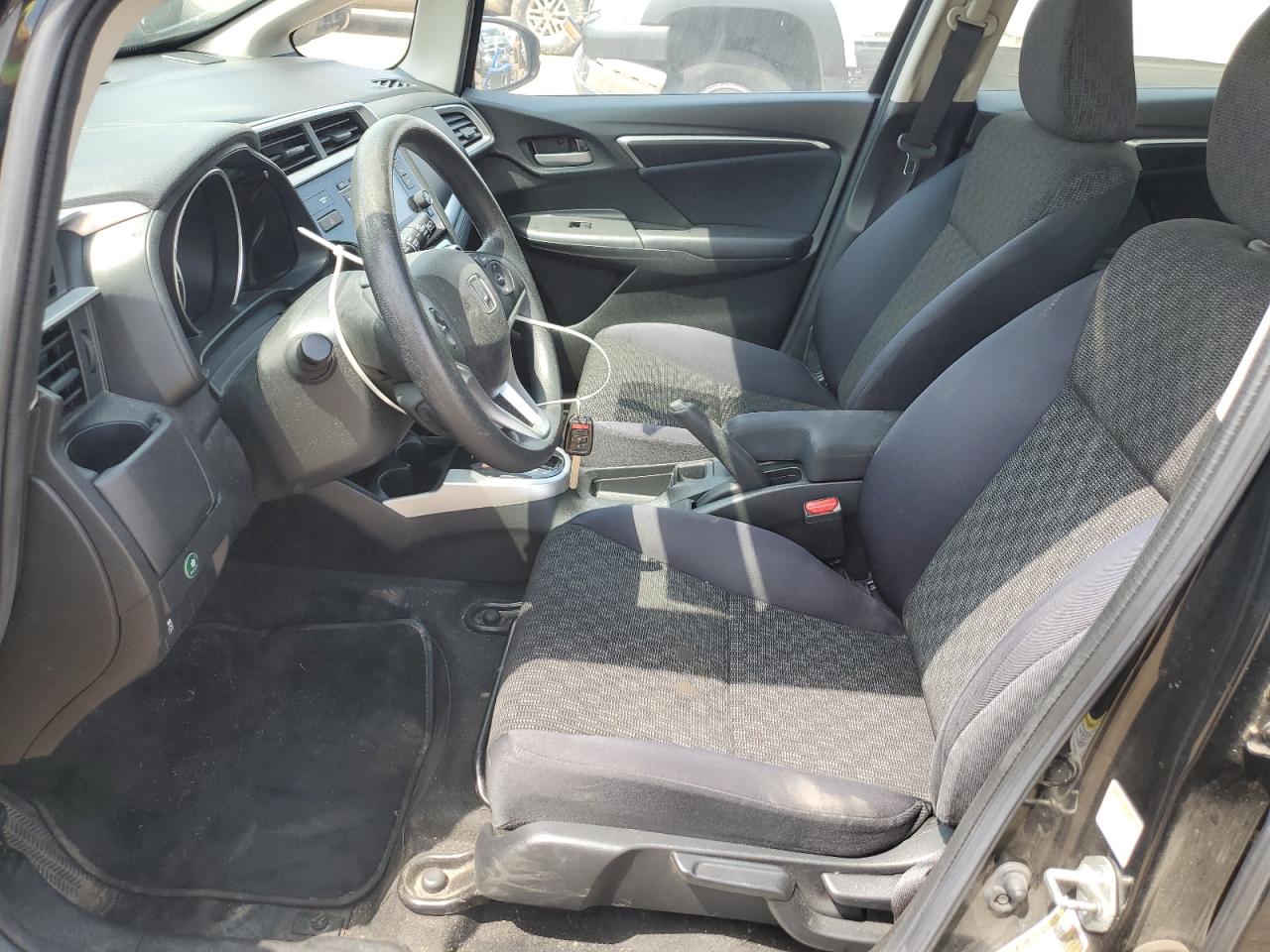 2016 Honda Fit Lx VIN: JHMGK5H50GS006321 Lot: 65705575