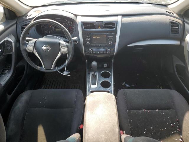 Sedans NISSAN ALTIMA 2013 Srebrny