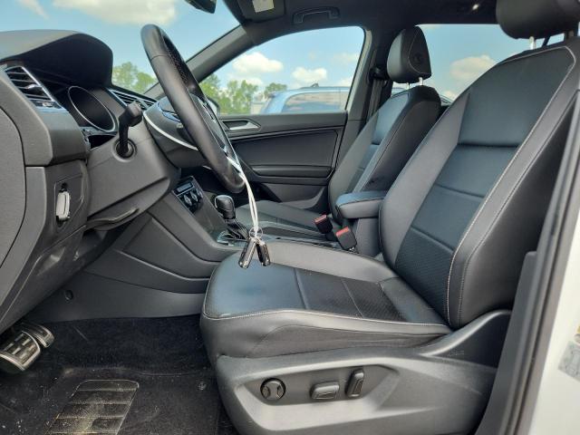  VOLKSWAGEN TIGUAN 2021 Белы