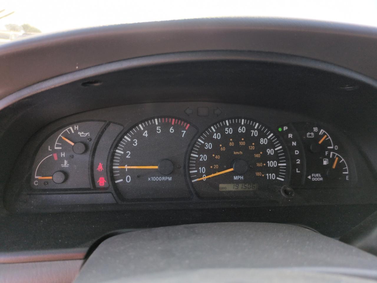 2004 Toyota Tundra Double Cab Sr5 VIN: 5TBDT44184S451904 Lot: 62553225