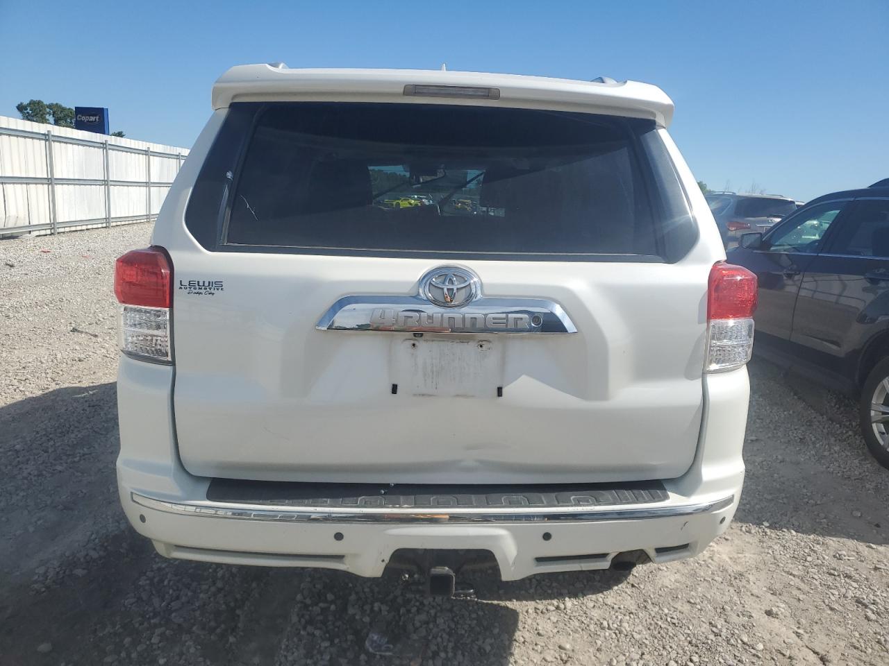 2011 Toyota 4Runner Sr5 VIN: JTEBU5JR0B5068677 Lot: 62597285