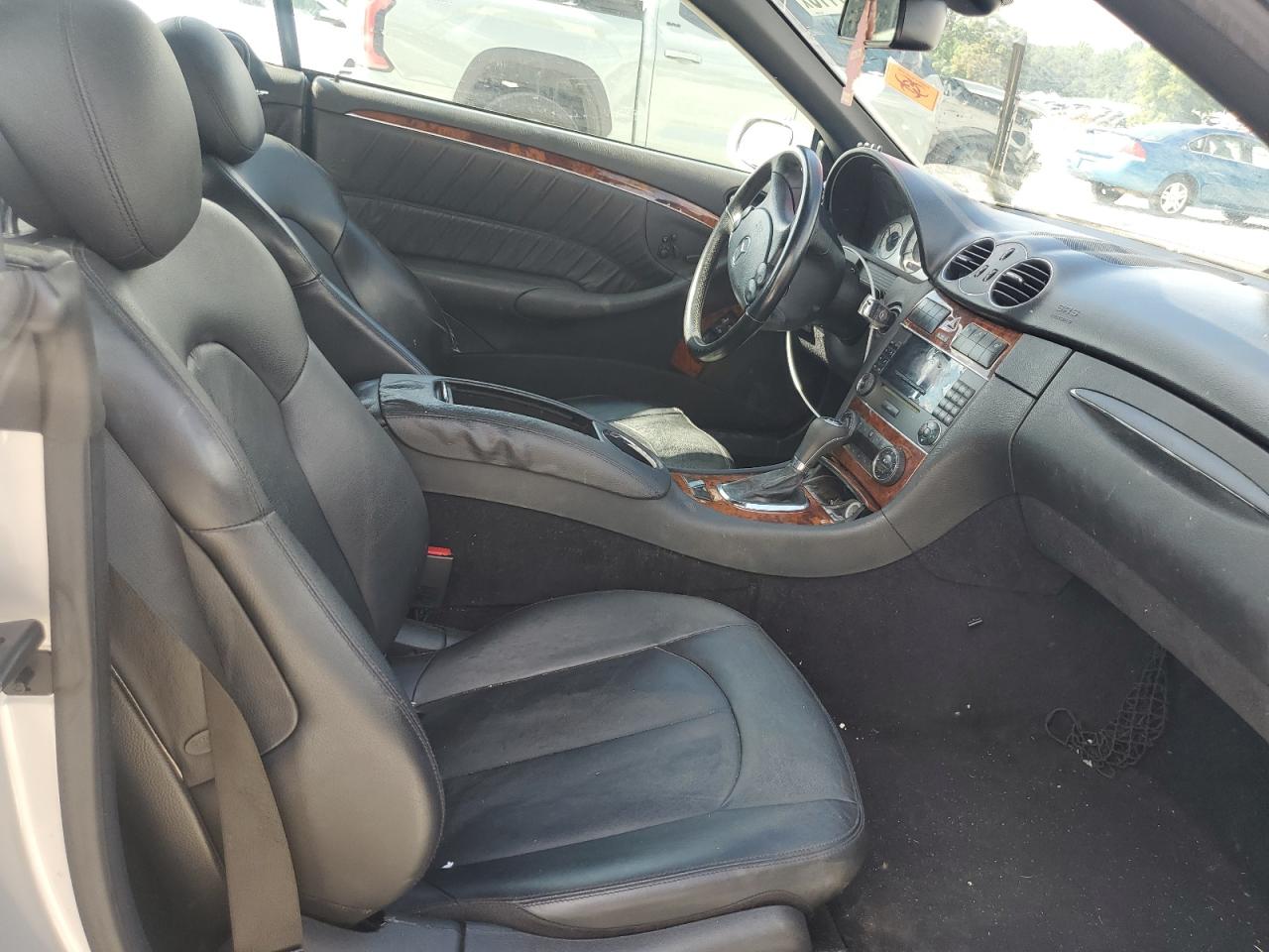 2009 Mercedes-Benz Clk 350 VIN: WDBTK56F39T107084 Lot: 64449415
