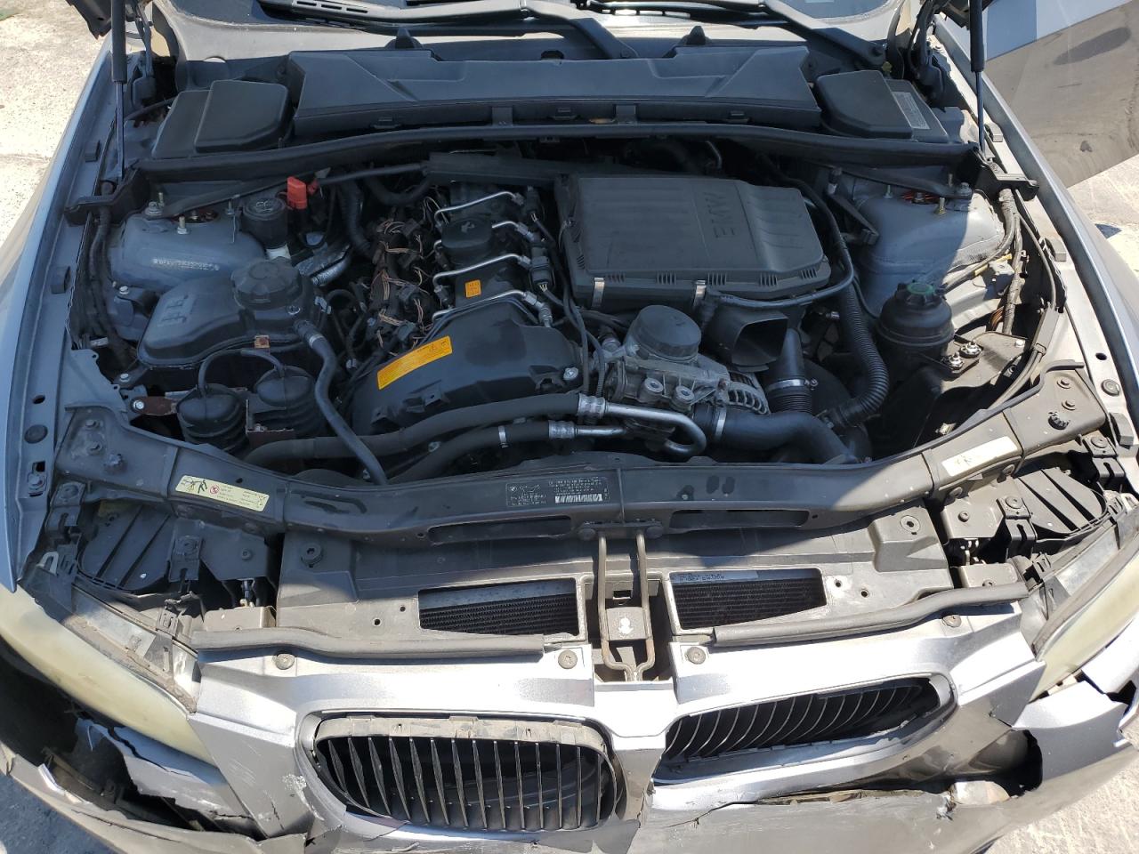 2009 BMW 335 Xi VIN: WBAWC73539E068310 Lot: 64615835