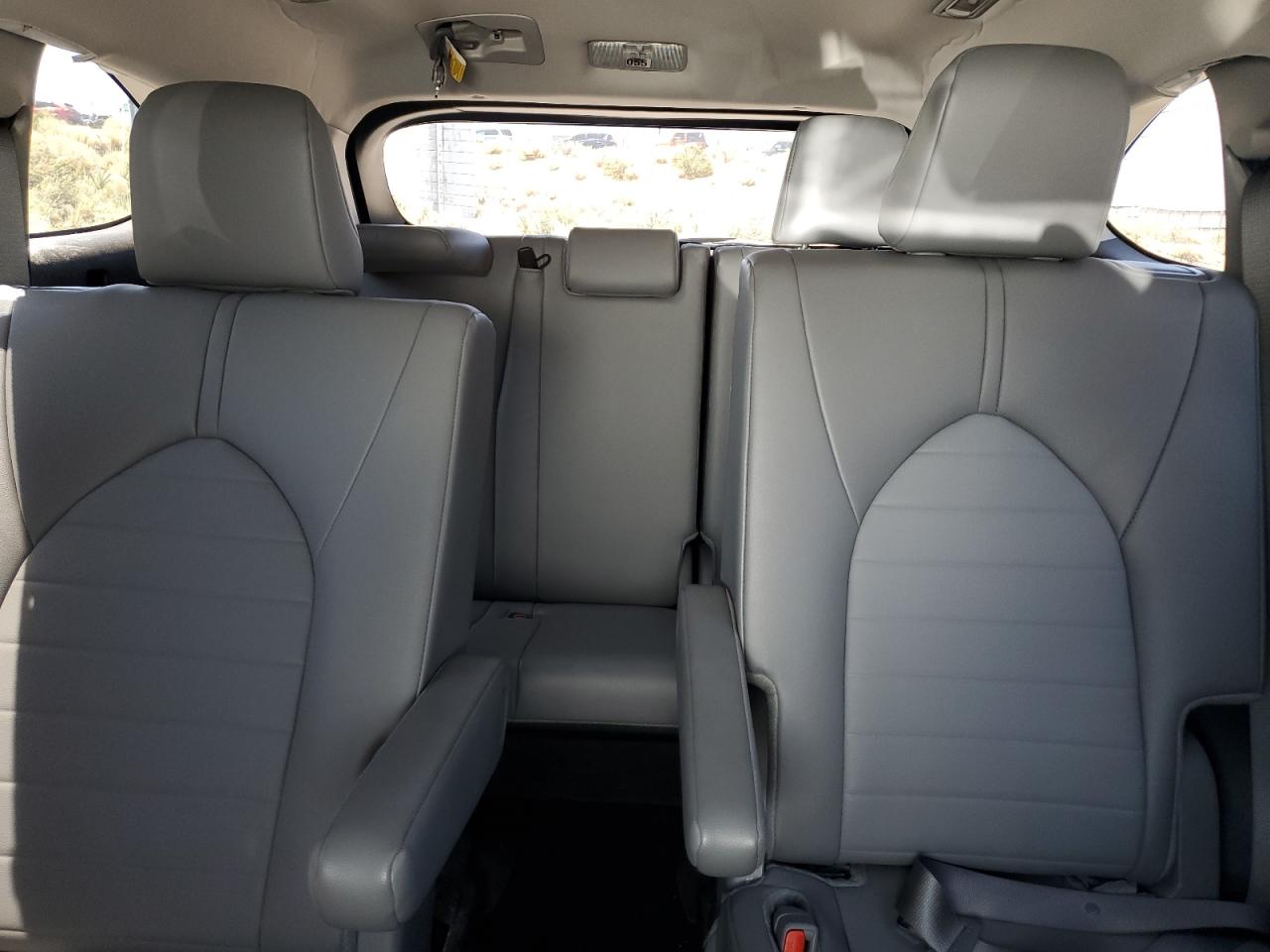 2024 Toyota Highlander Le VIN: 5TDKDRBH9RS542065 Lot: 64441605