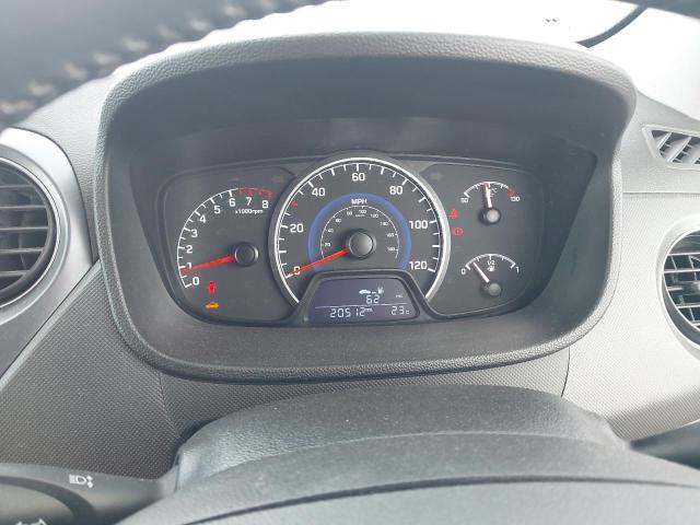 2019 HYUNDAI I10 PLAY