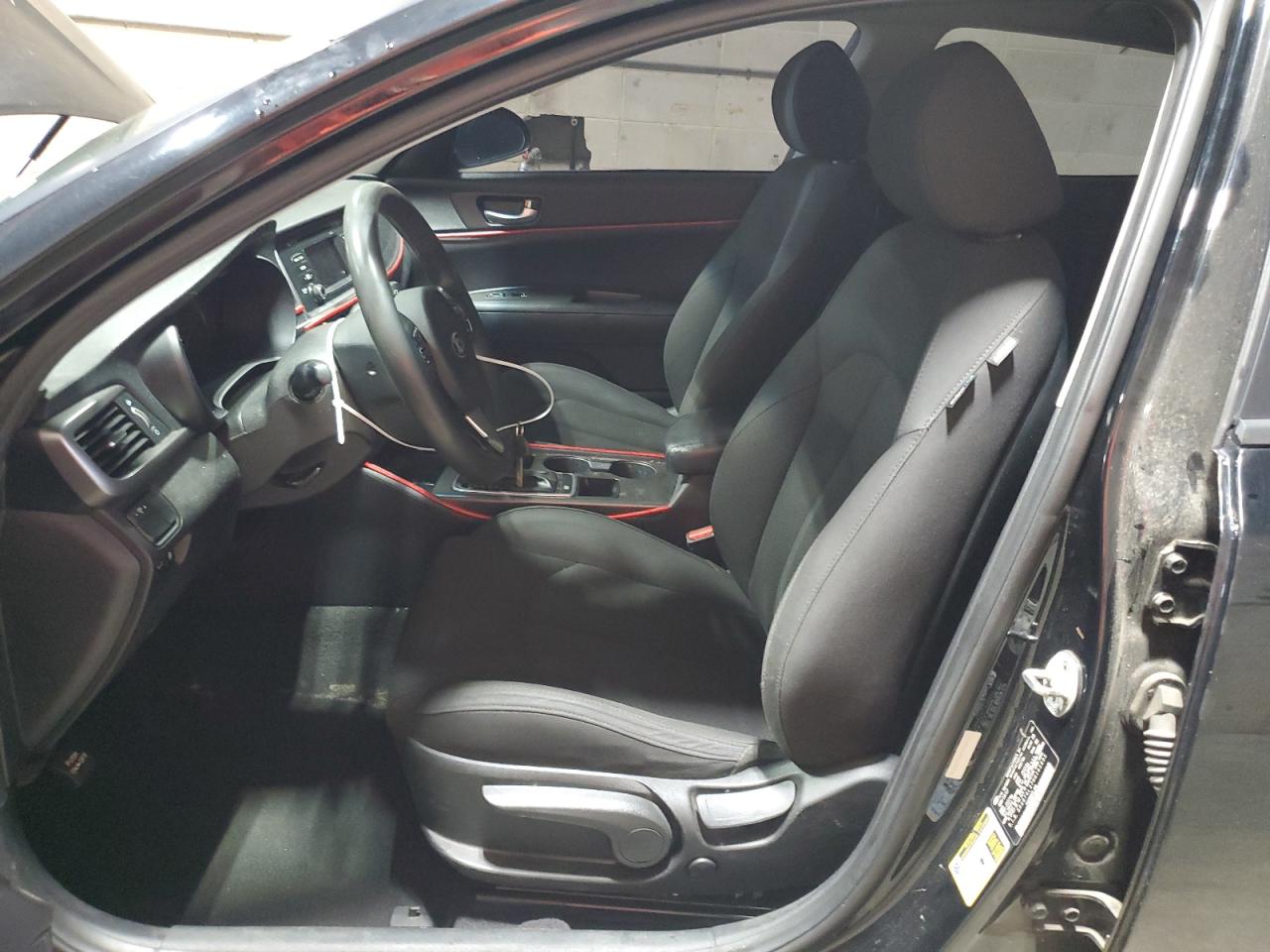 2017 Kia Optima Lx VIN: 5XXGT4L37HG165895 Lot: 65029245