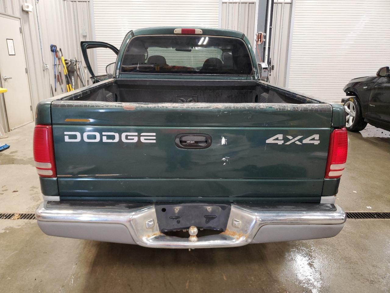 2000 Dodge Dakota Quad VIN: 1B7GG2AN0YS523230 Lot: 64658105