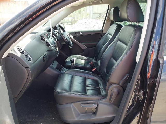 2009 VOLKSWAGEN TIGUAN SE