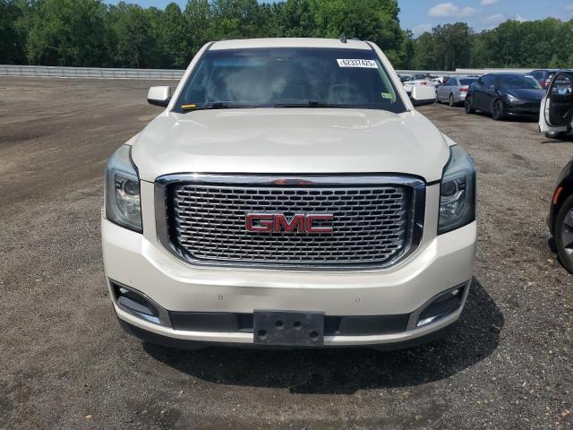 Паркетники GMC YUKON 2015 Білий