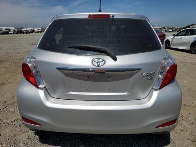  TOYOTA YARIS 2013 Srebrny