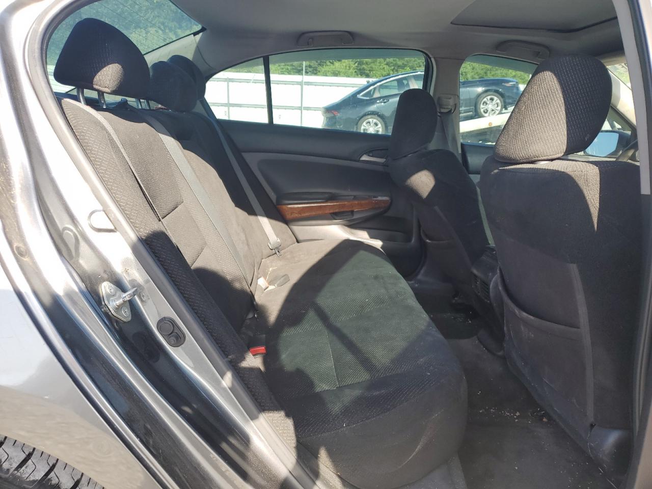 2011 Honda Accord Ex VIN: 1HGCP2F76BA007039 Lot: 64014675