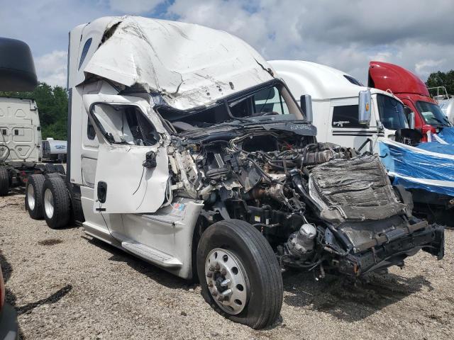 2016 Freightliner Cascadia 125 Semi Truck