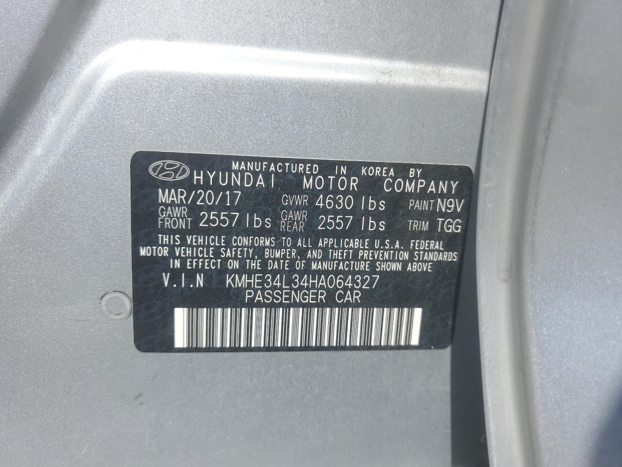 2017 Hyundai Sonata Hybrid VIN: KMHE34L34HA064327 Lot: 65473385