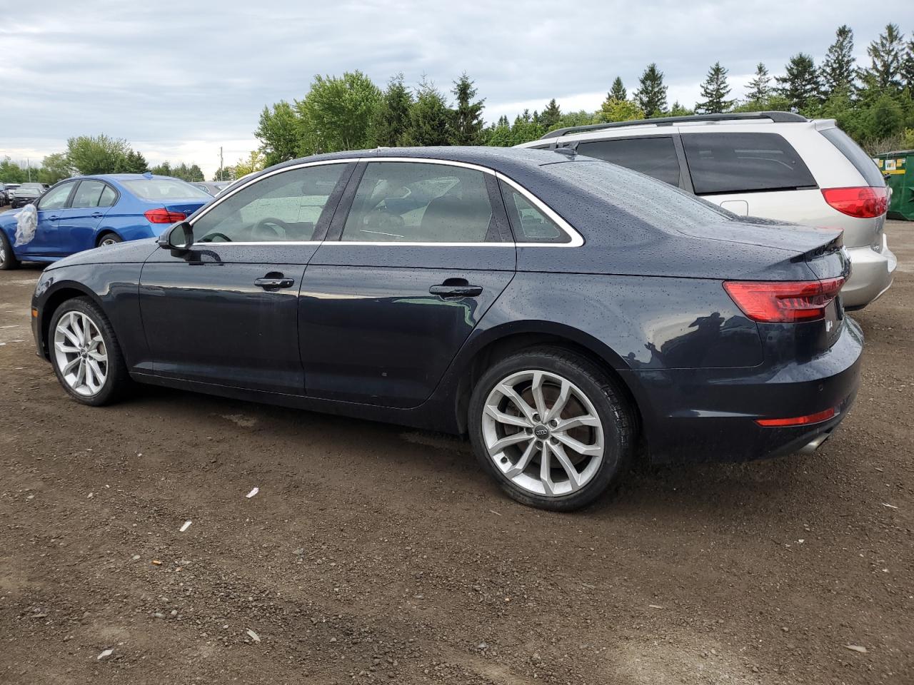 2017 Audi A4 Progressiv VIN: WAUBNAF43HN021110 Lot: 65978245