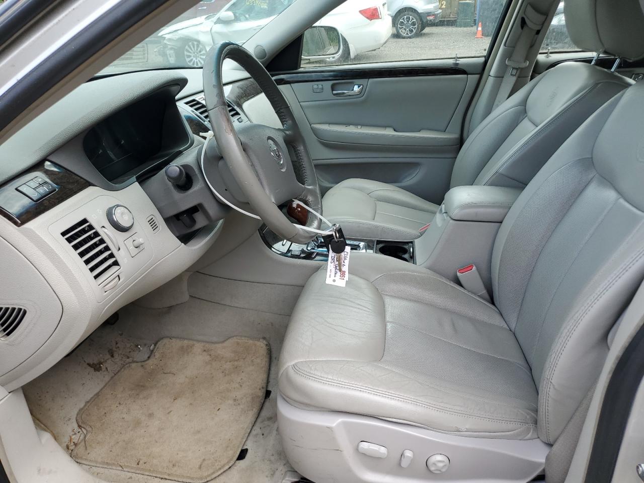 2009 Cadillac Dts VIN: 1G6KD57Y79U134342 Lot: 61985695