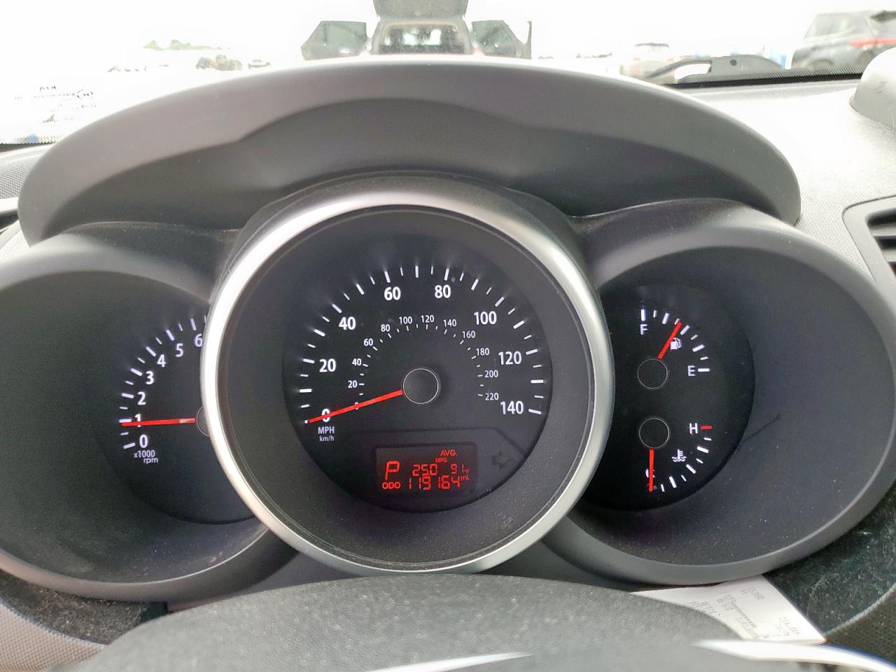 2012 Kia Soul + VIN: KNDJT2A67C7469527 Lot: 63568995