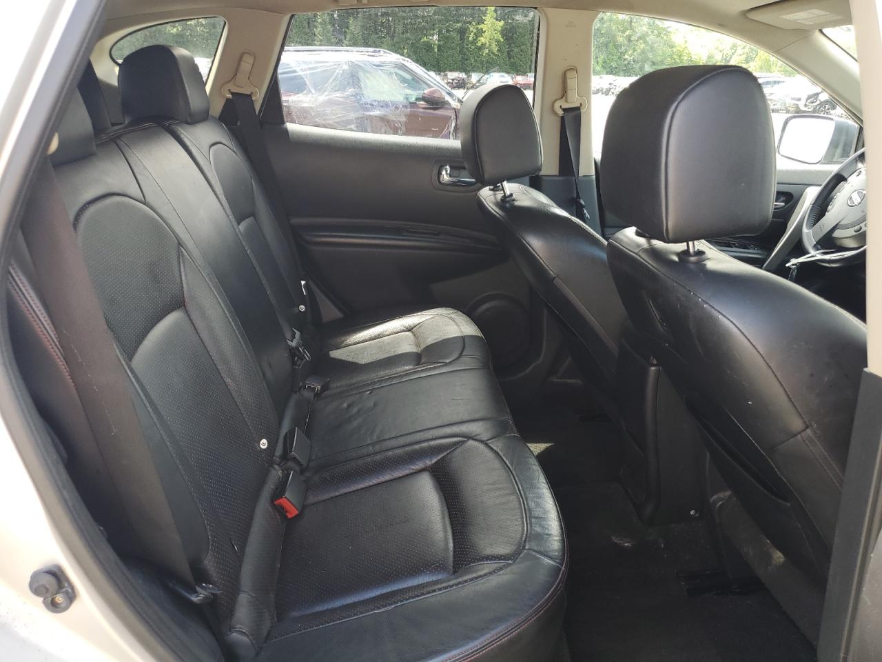 2011 Nissan Rogue S VIN: JN8AS5MV7BW260675 Lot: 64958875