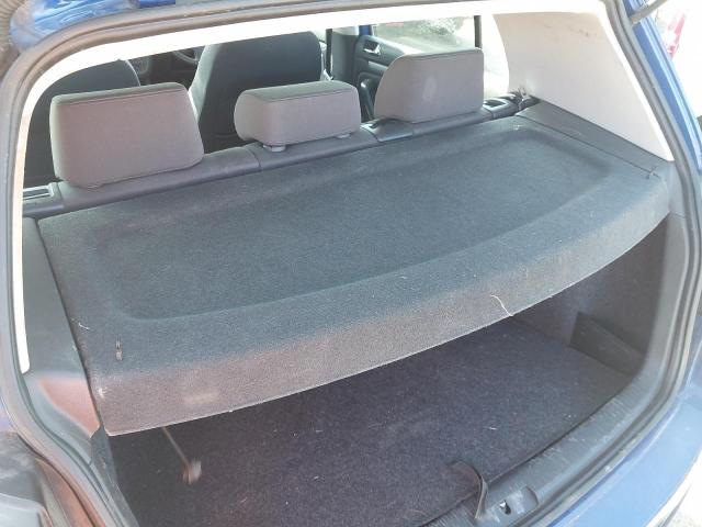 2005 VOLKSWAGEN GOLF FSI S