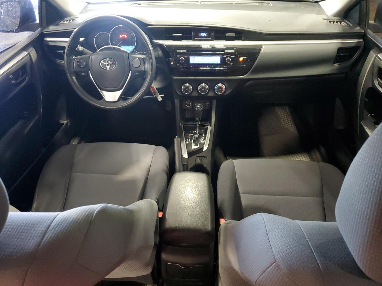 2015 Toyota Corolla L VIN: 5YFBURHE8FP334678 Lot: 64597465