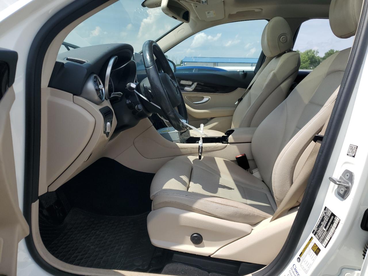 2017 Mercedes-Benz Glc 300 4Matic VIN: WDC0G4KB5HF232789 Lot: 63272705