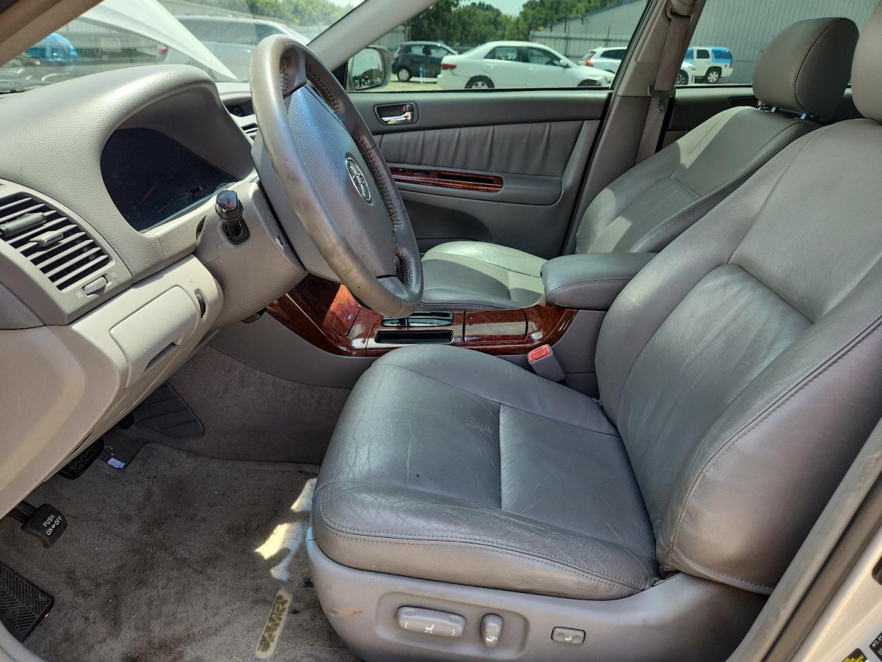 2005 Toyota Camry Le VIN: 4T1BF30K45U096110 Lot: 65138755