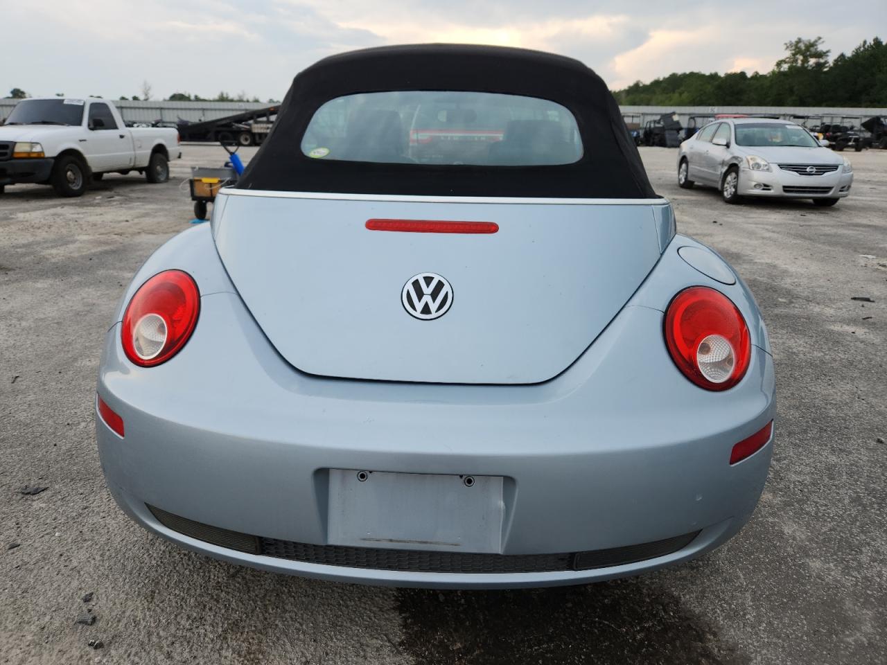 2010 Volkswagen New Beetle VIN: 3VWRW3AL9AM004690 Lot: 63482585