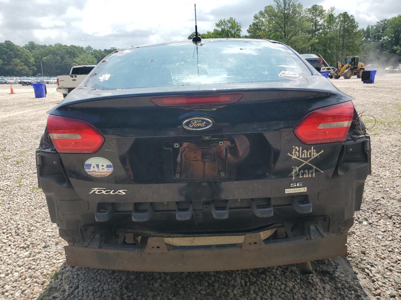 2017 Ford Focus Se VIN: 1FADP3FE8HL271017 Lot: 62840185