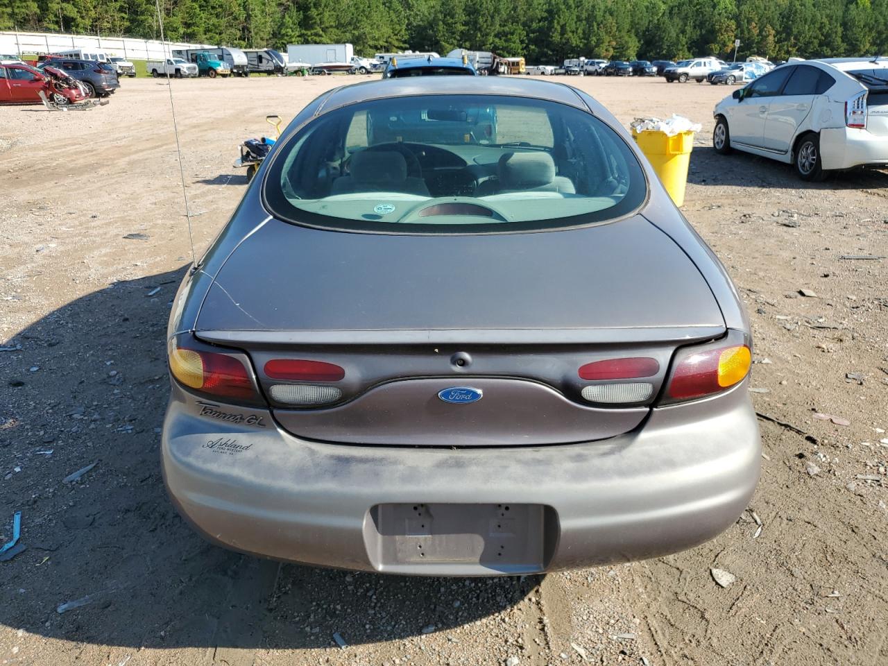 1996 Ford Taurus Gl VIN: 1FALP52U2TG312733 Lot: 63263975