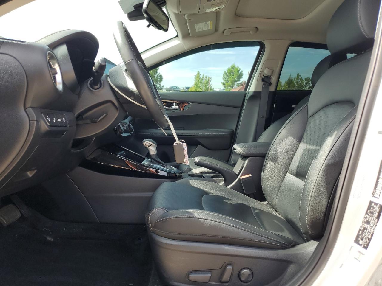 3KPF54AD7ME412448 2021 Kia Forte Ex