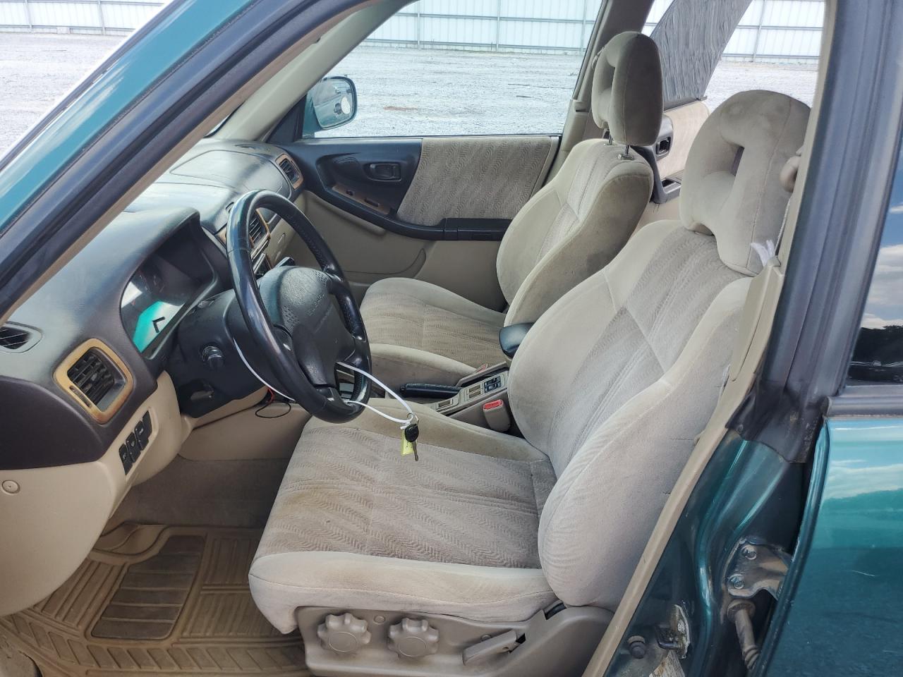 2001 Subaru Forester S VIN: JF1SF655X1H760184 Lot: 62727165