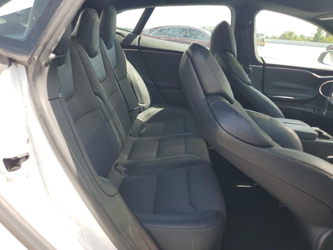 2018 Tesla Model S VIN: 5YJSA1E26JF292682 Lot: 62767065