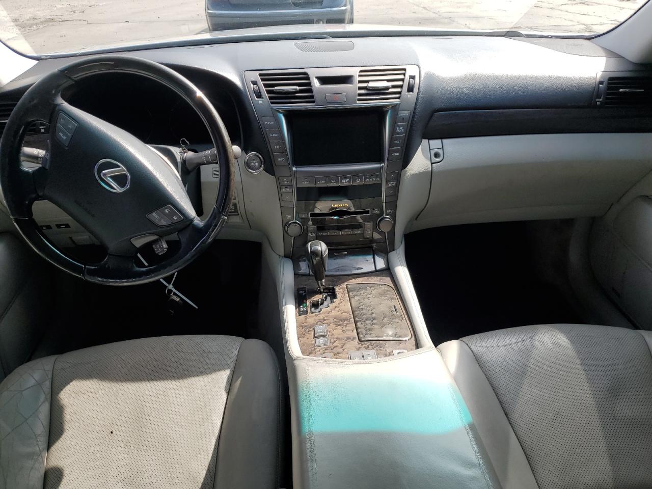 2009 Lexus Ls 460 VIN: JTHBL46F295084811 Lot: 63098335