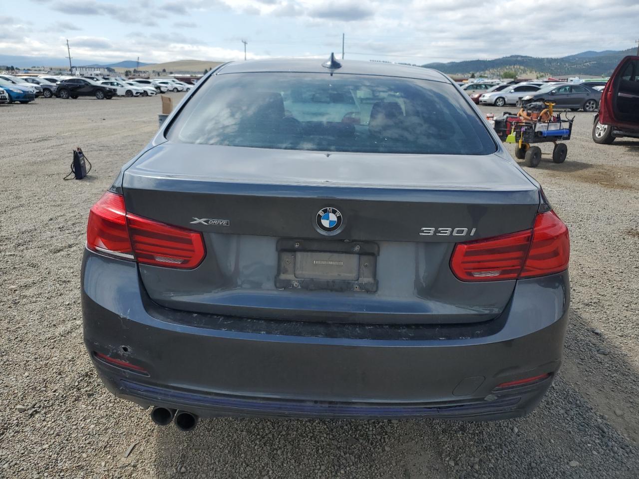 2018 BMW 330 Xi VIN: WBA8D9G59JNU68842 Lot: 64636565