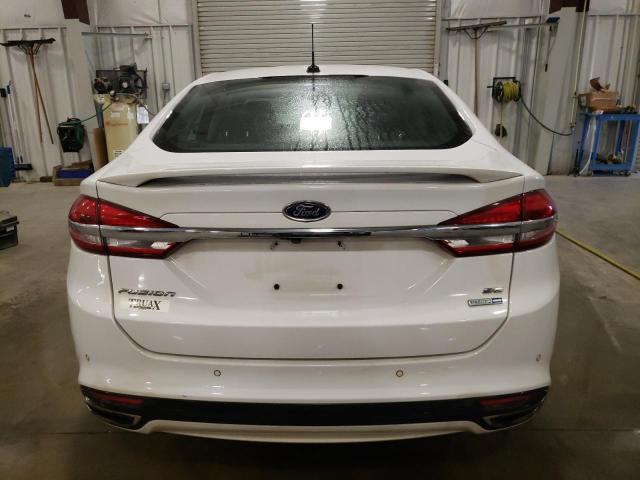  FORD FUSION 2018 Белы