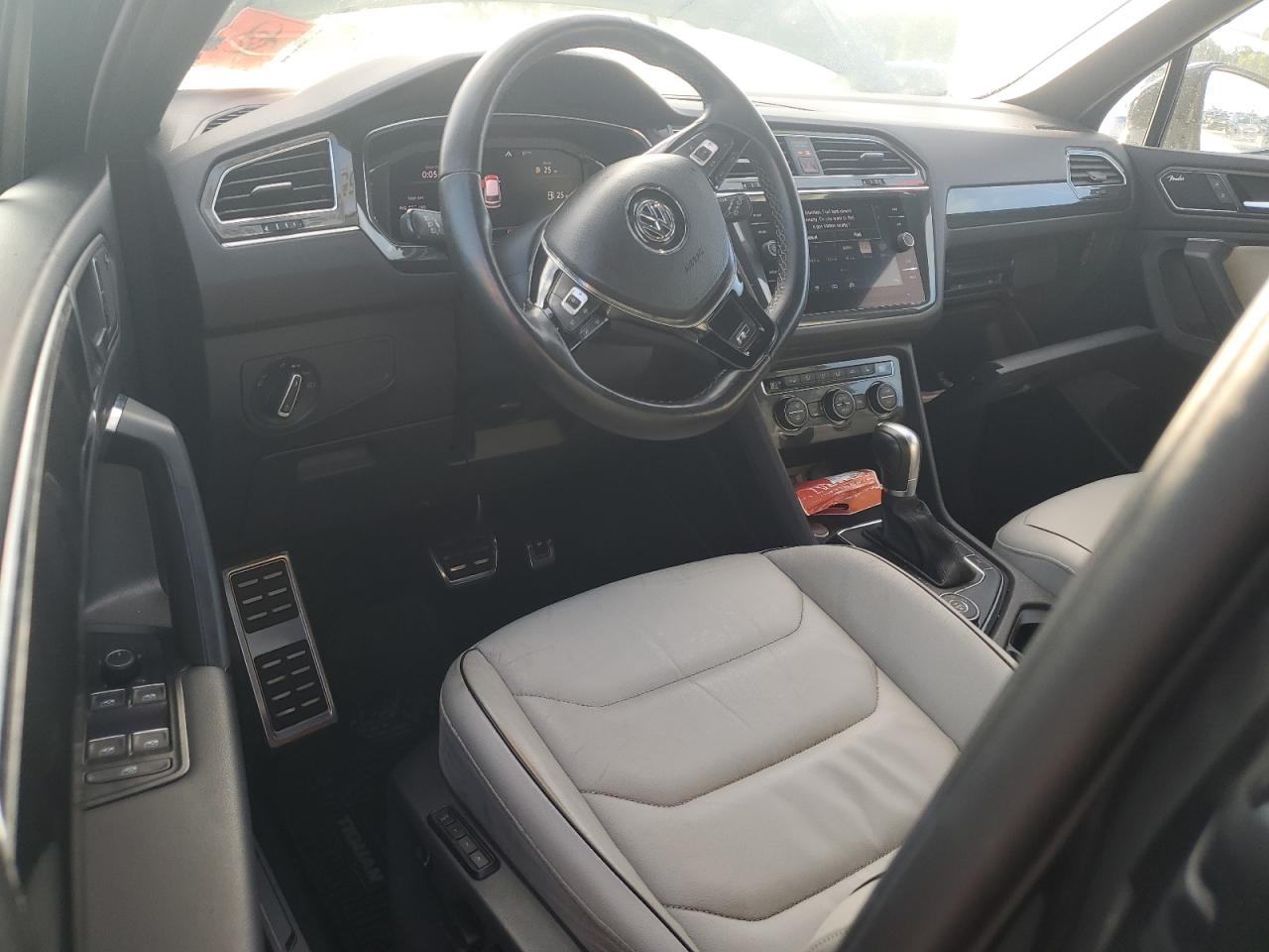 2019 Volkswagen Tiguan Sel Premium VIN: 3VV4B7AX8KM146034 Lot: 65402365