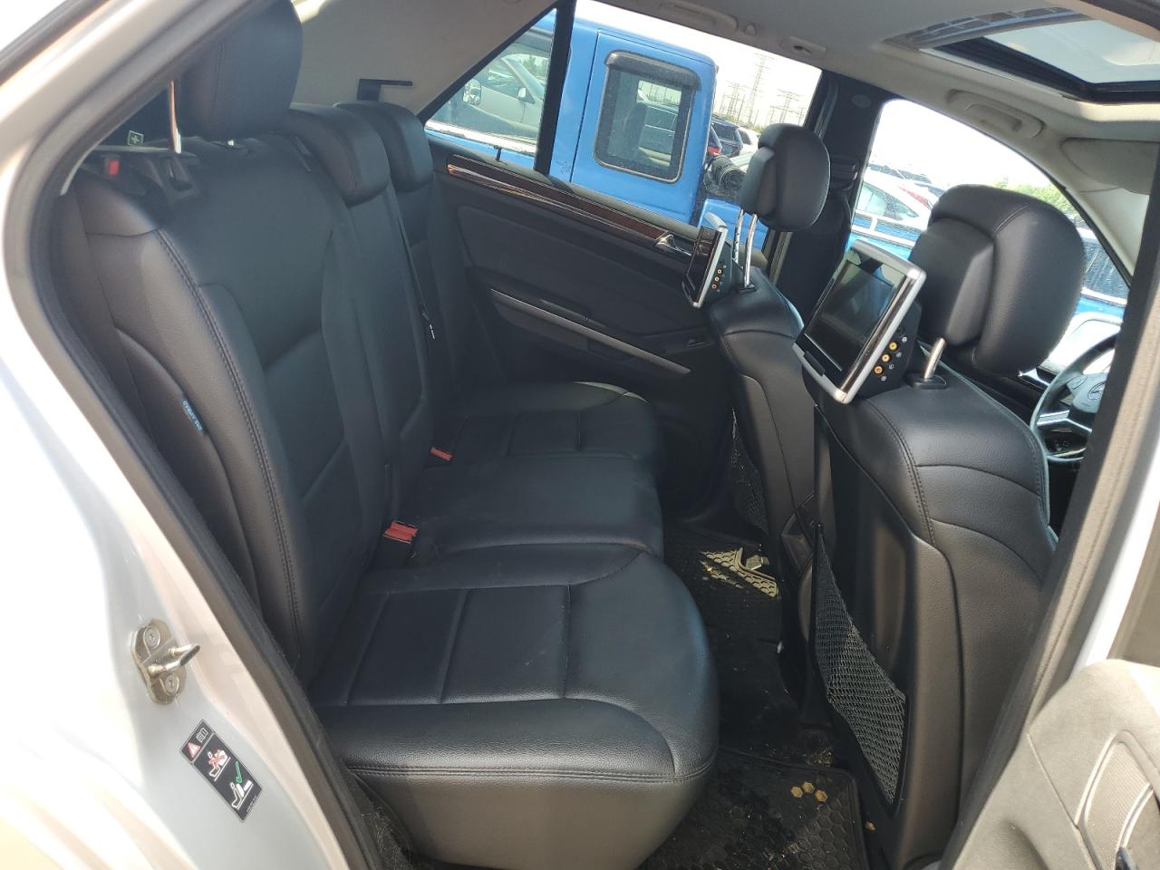 2010 Mercedes-Benz Ml 550 4Matic VIN: 4JGBB7CB5AA581723 Lot: 64014865
