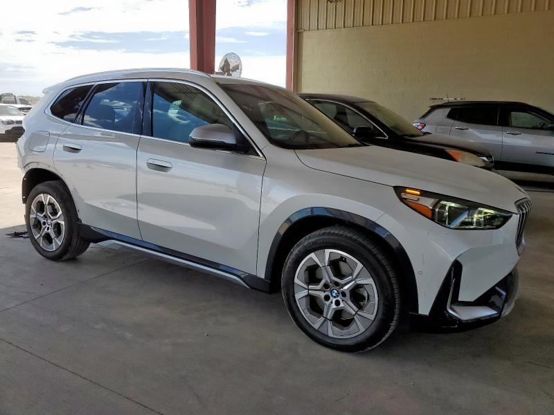  BMW X1 2024 Biały