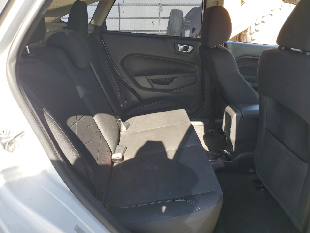 2015 Ford Fiesta Se VIN: 3FADP4BJ0FM115056 Lot: 64442735