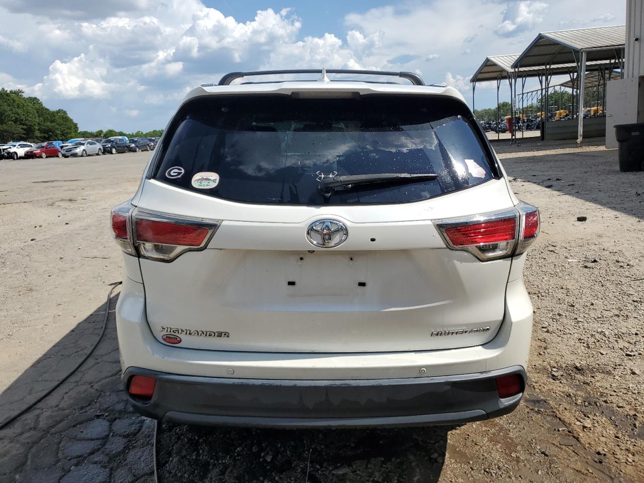 2015 Toyota Highlander Limited VIN: 5TDDKRFH0FS113921 Lot: 64411535