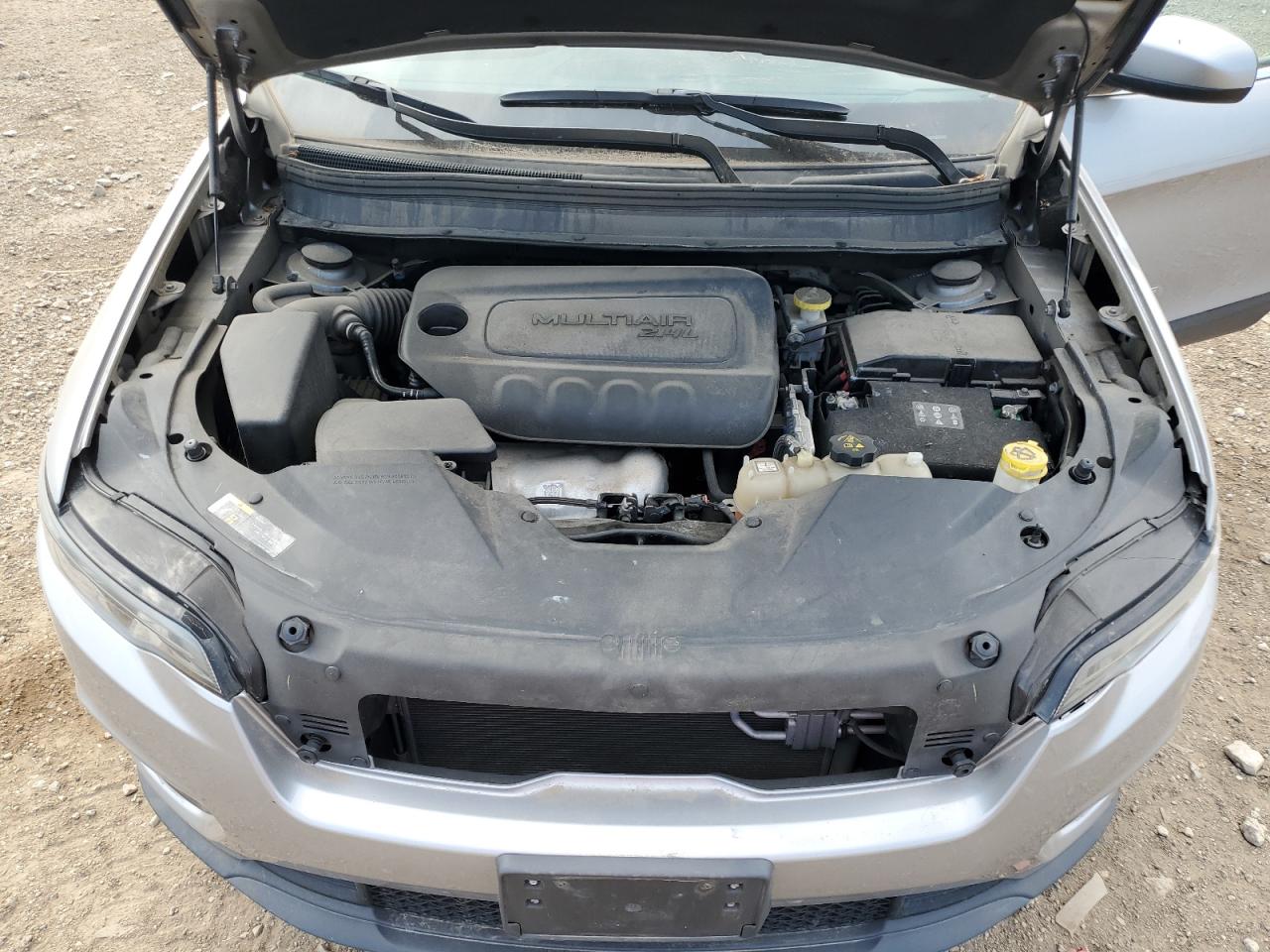 2019 Jeep Cherokee Latitude VIN: 1C4PJLCB8KD246994 Lot: 63830495