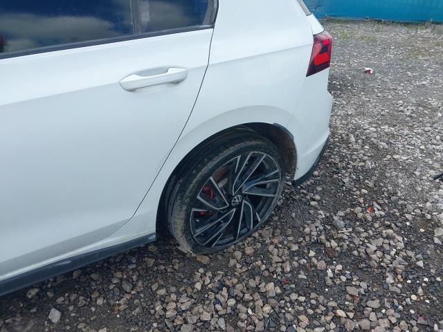 2024 VOLKSWAGEN GOLF GTI TSI S-A 