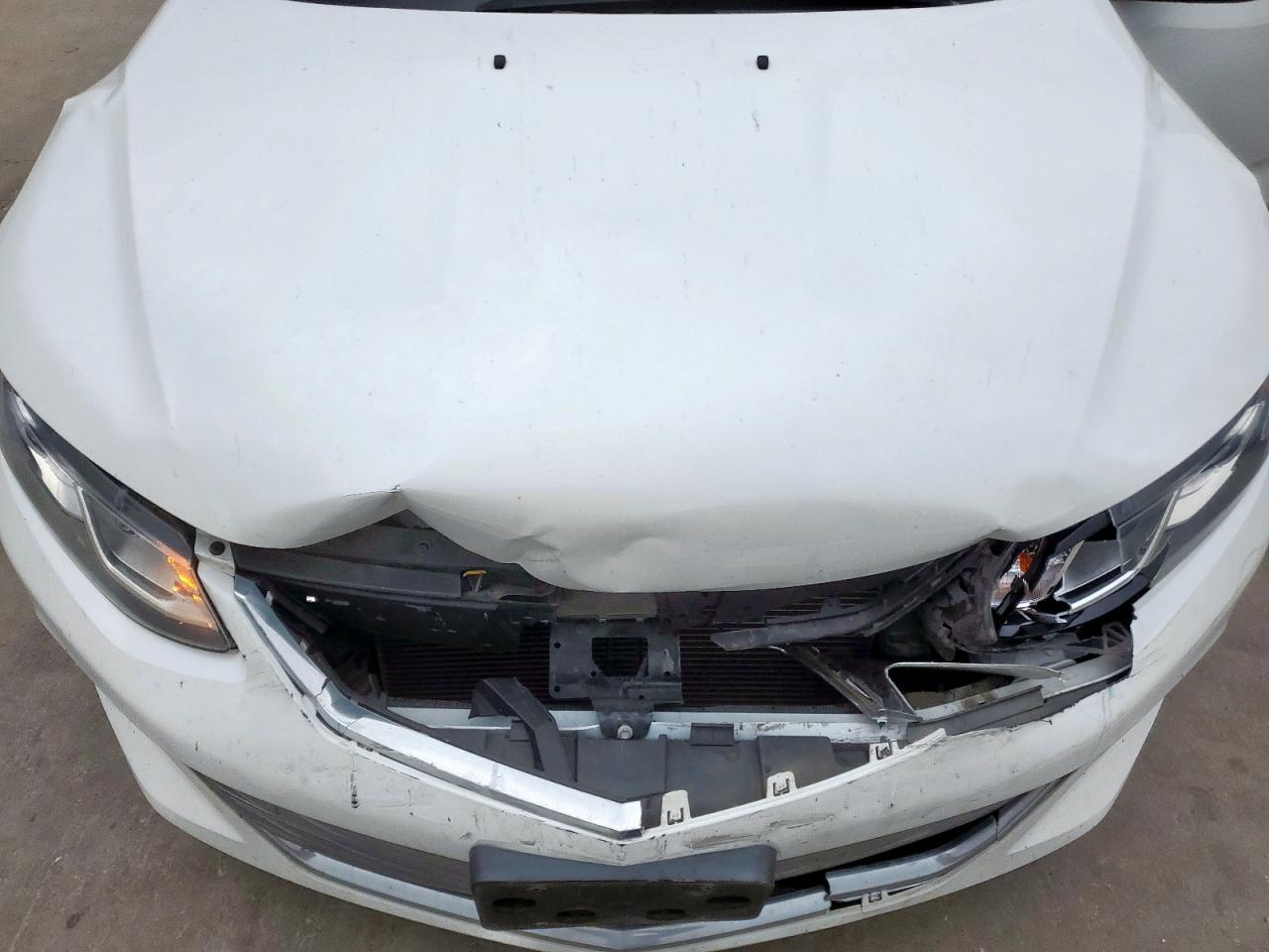 2018 Chevrolet Volt Lt VIN: 1G1RA6S59JU122651 Lot: 63567775