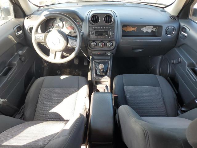  JEEP PATRIOT 2014 Srebrny