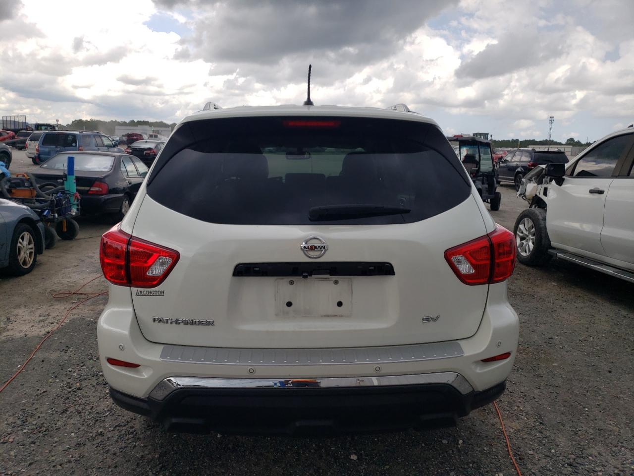 2018 Nissan Pathfinder S VIN: 5N1DR2MN1JC614043 Lot: 66081485