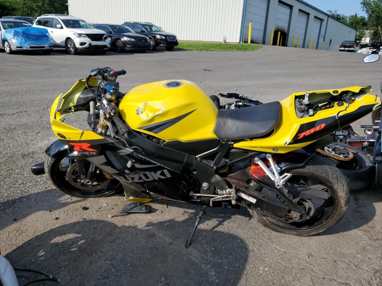 js1gr7ja742100699 JS1GR7JA742100699 2004 Suzuki Gsx-R750 K