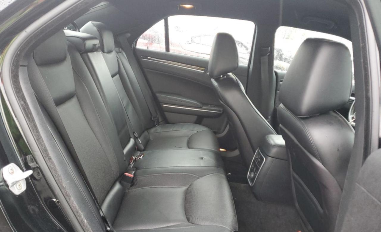 2012 Chrysler 300 Limited VIN: 2C3CCAHG0CH313677 Lot: 67030375