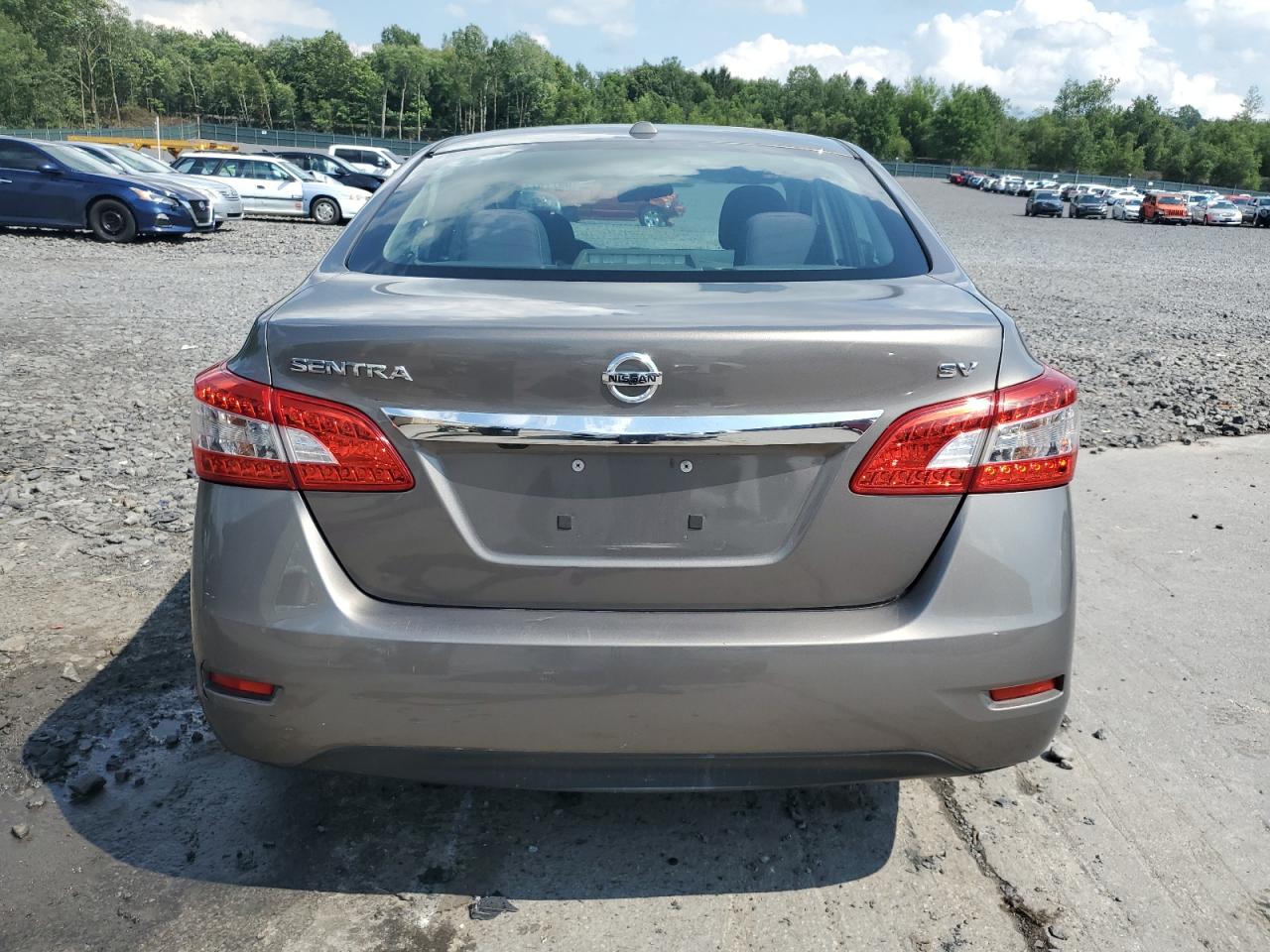 2015 Nissan Sentra S VIN: 3N1AB7APXFL657745 Lot: 64776725